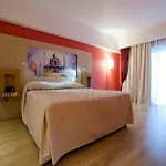 International Airport 4* Catánia