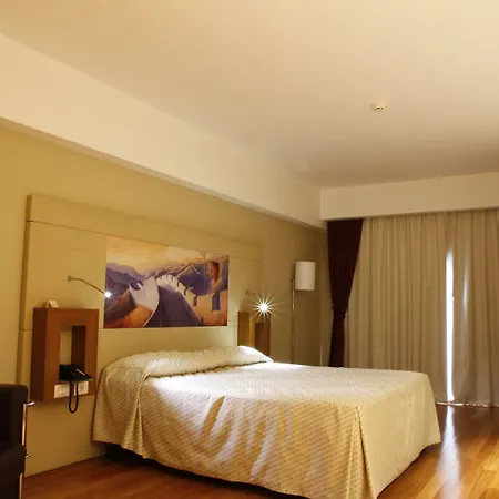 International Airport 4* Κατάνια