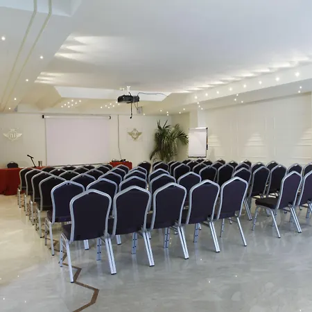 International Airport Κατάνια