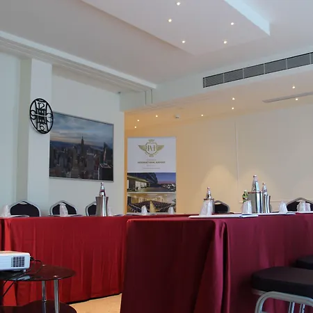 International Airport Ξενοδοχείο Κατάνια