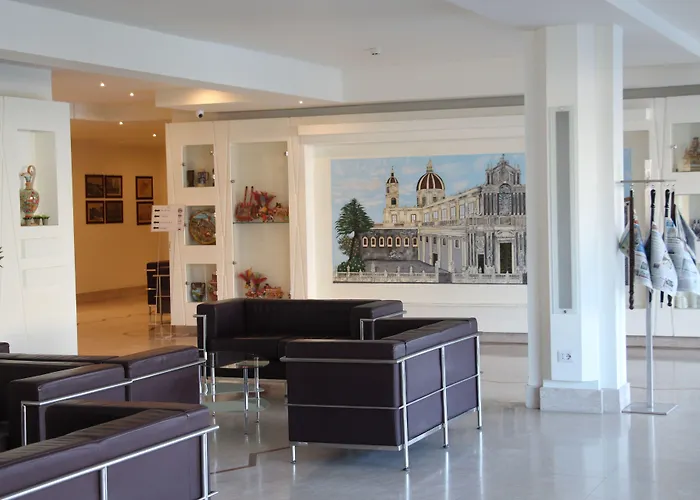 International Airport Szálloda