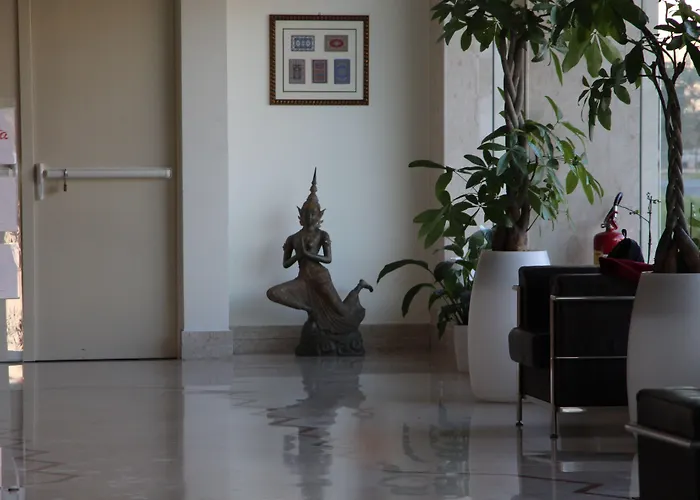 Szálloda International Airport 4*