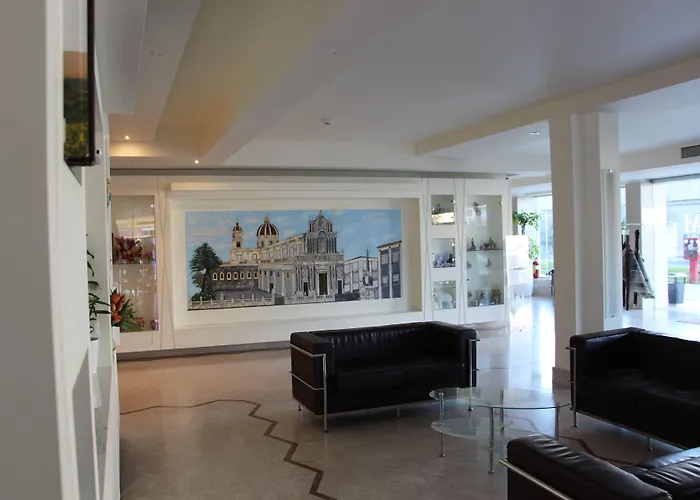 International Airport 4*