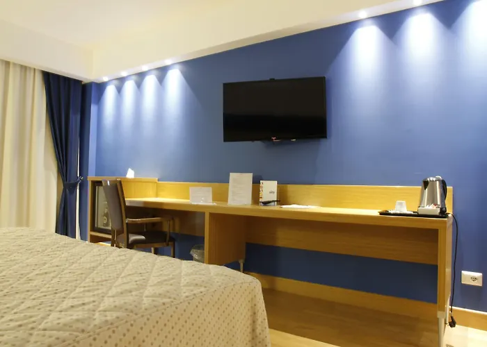 International Airport 4*