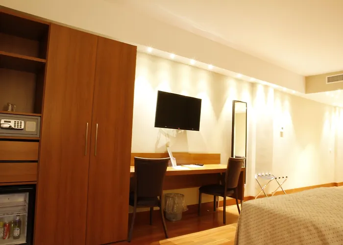 International Airport Szálloda Catania