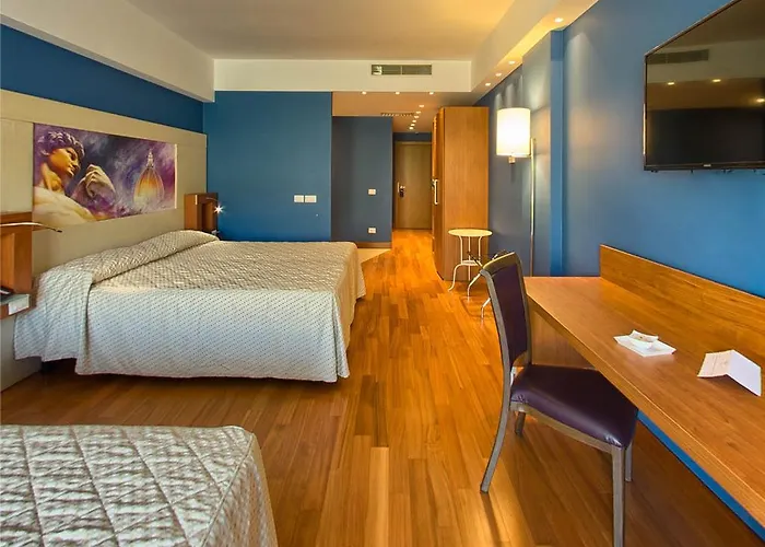 International Airport Szálloda